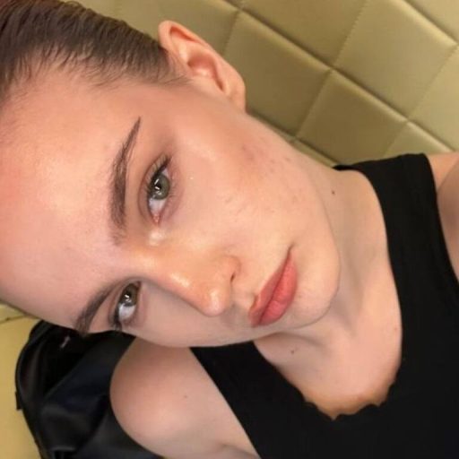 KlaraGogins hd nude image