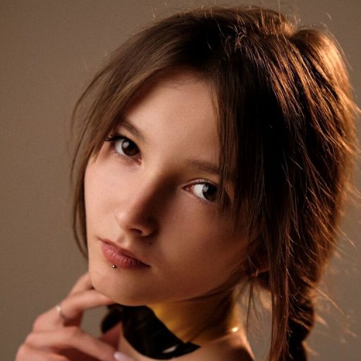 KlaraWinett online shows image