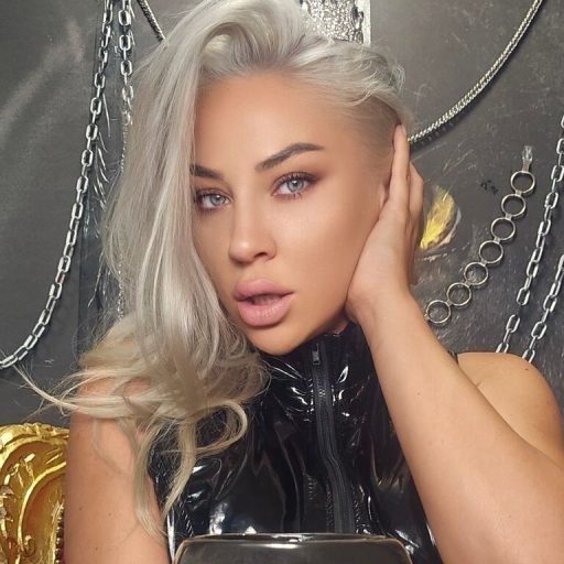 KrisaBanks pussy show image