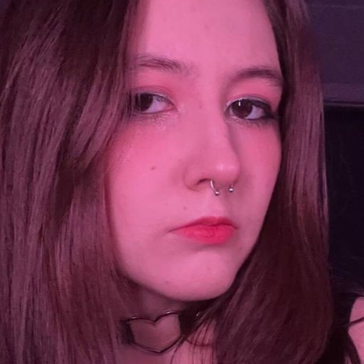KrissyGrabowsky online shows image