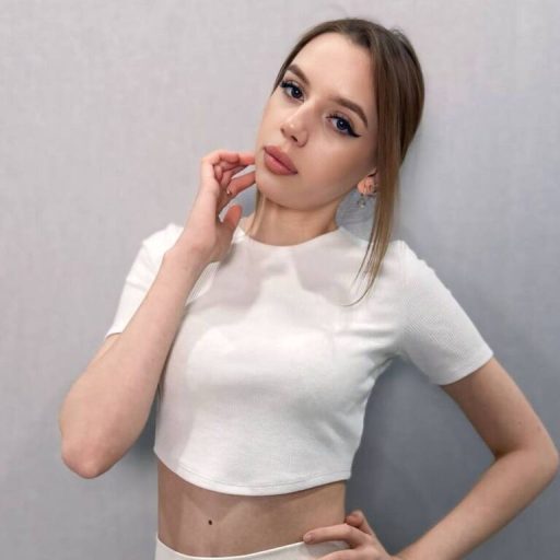 KristenFlamm online shows image