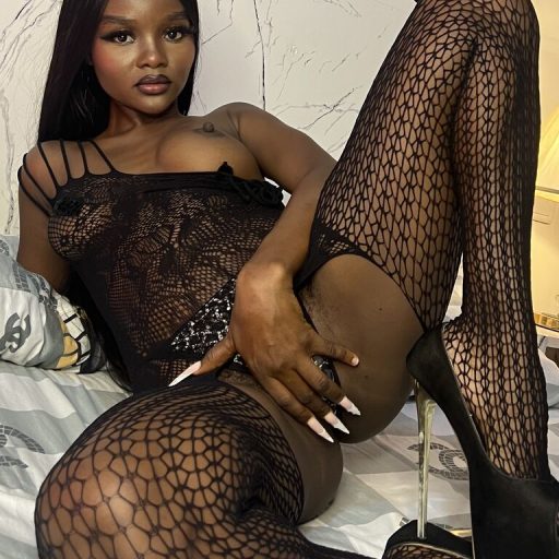 LalahEmrald live video image