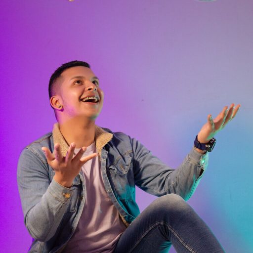 LarryHussein amateur lush image