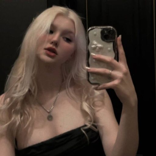 LashayBernon live video image