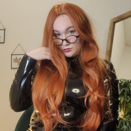 LauraPalme fingering ass image