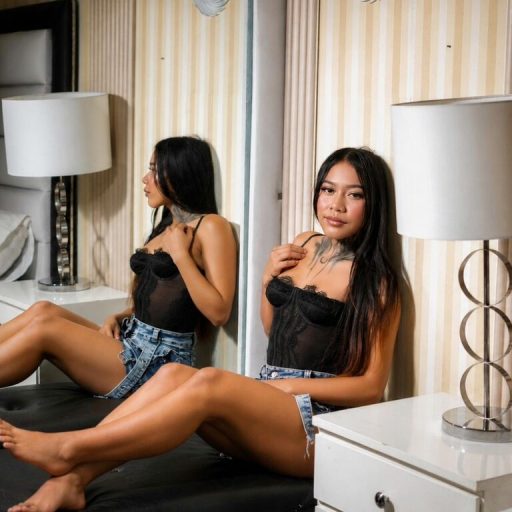 LauraPineda dildo real image
