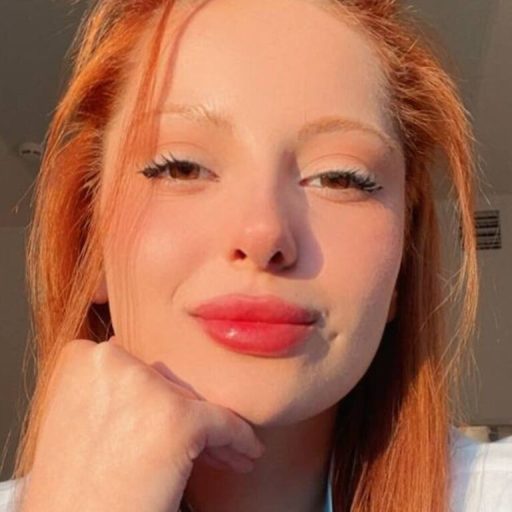 LauraVeina xxx masturbation image