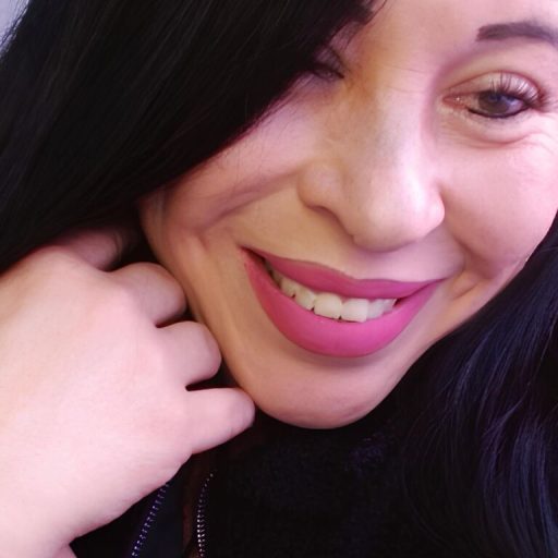 LaurenMallioni show fingering image