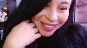 LaurenMallioni show fingering image