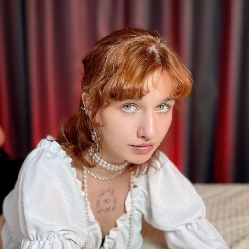 LeelooClar toy jasmin image
