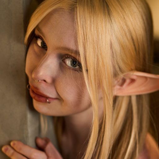 LeilaKitten recorded live image
