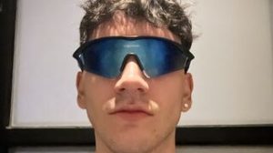 LeoPardos show fingering image