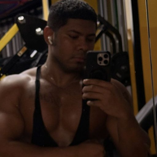 LeonMike livejasmin fuck image