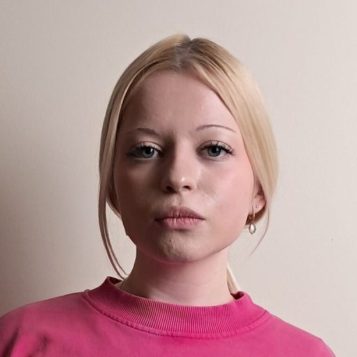 LeonaLongmire naked porn image