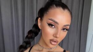 LeonidaAbdon free dildo image