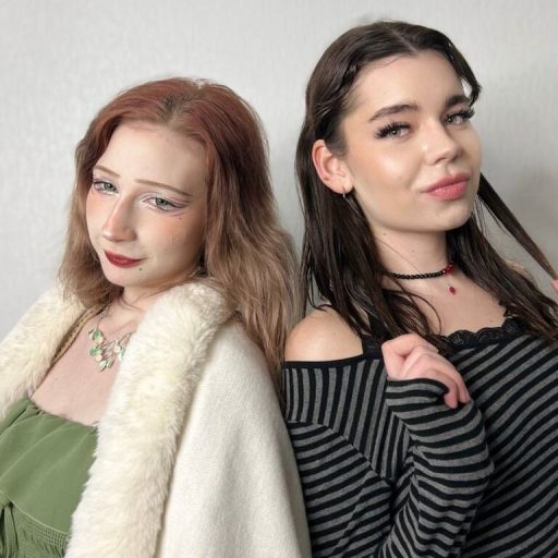 LeonilaAndDahlia videos pics image