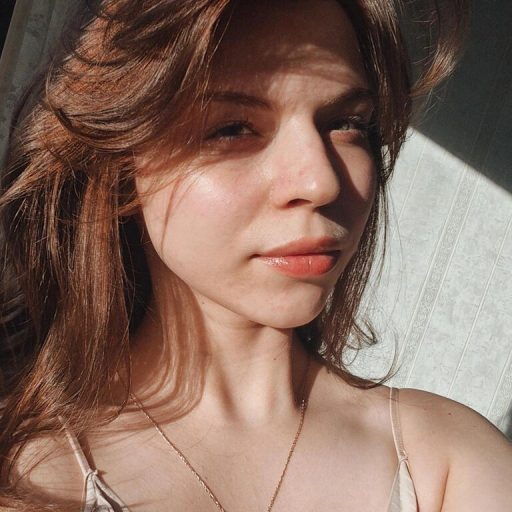 LesleySky naked porn image