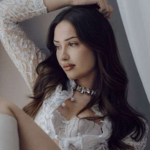 LessieLean videos pics image