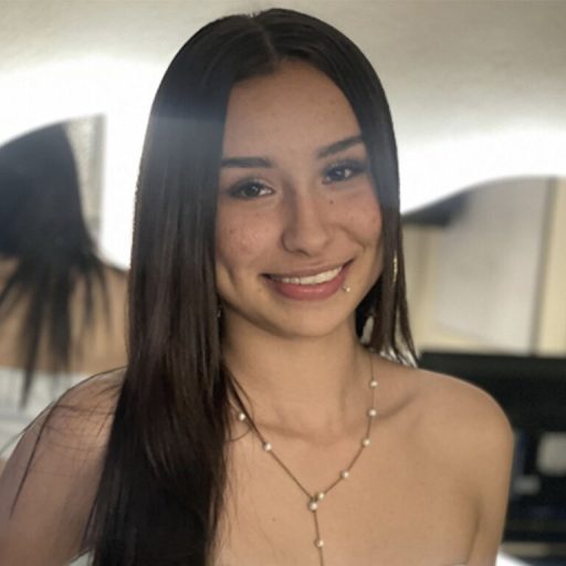 LeylaCastaneda ass vibrator image