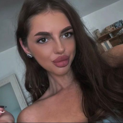 LeylaGhandour real strip image