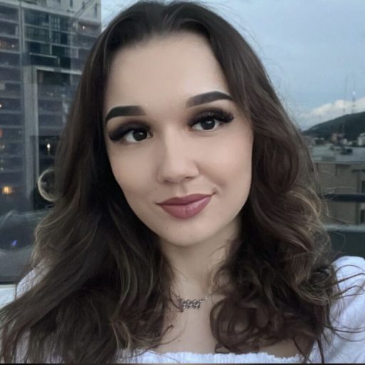 LiaBright cam naked image