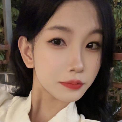 LianaWuy videos pics image