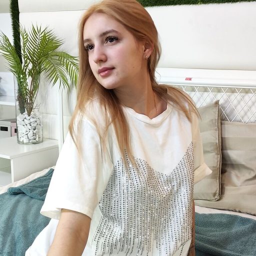 LilEvans lush livejasmin image