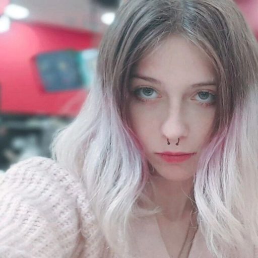 LilianCantrell recorded live image