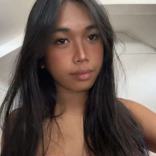 LilianKinlley amateur lush image