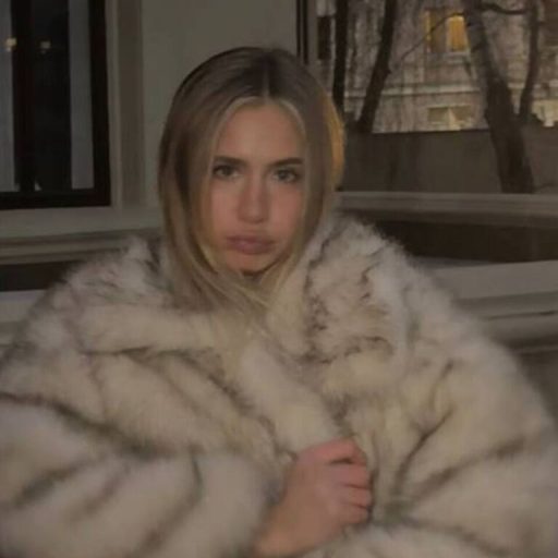 LilliaFowler pictures toy image