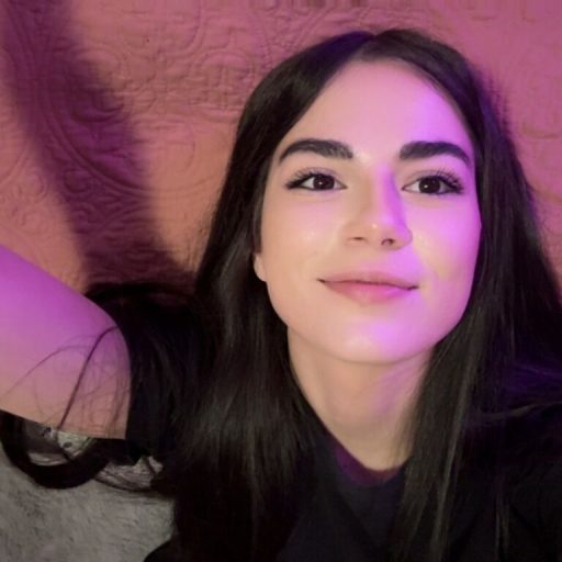 LilyAnneCarter webcam free image