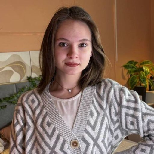 LilyBirch online shows image