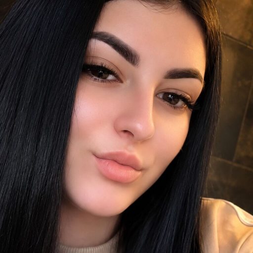 LilyBloo show fingering image