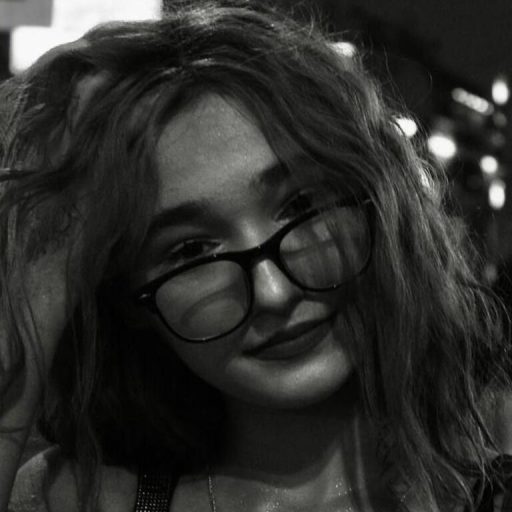 LilyLoo videos pics image