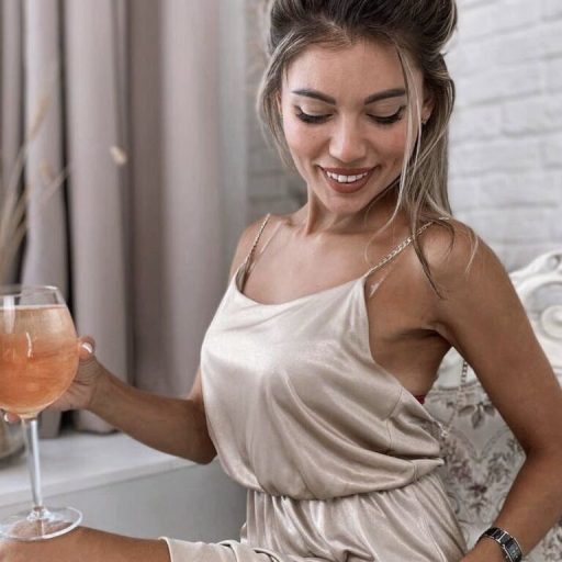 LinDa online shows image