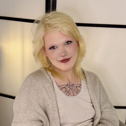 LinaMolligan livesex pussy image