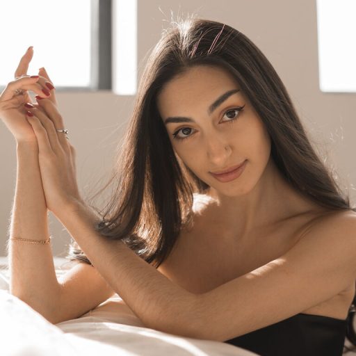 LinaRobbin hd nude image