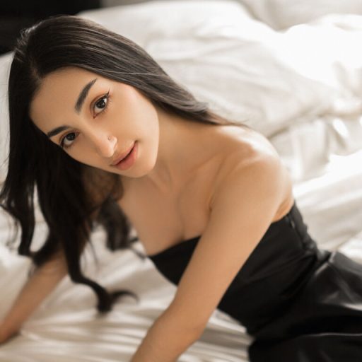 LinaRobbin hd nude image