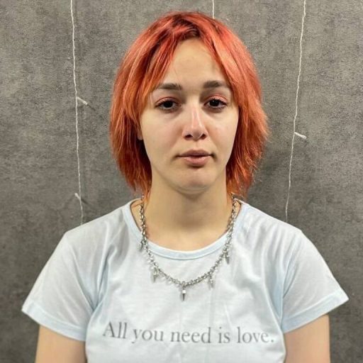 LindaJonys online shows image