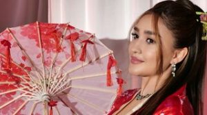 LindeWhite jasmin online image