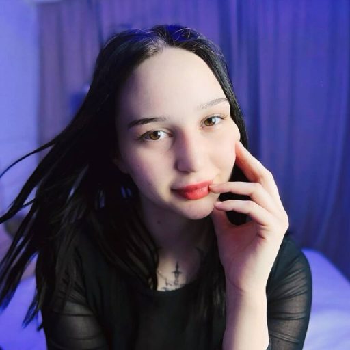 LindseyFlame live video image