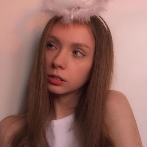 LindsyFluette online shows image