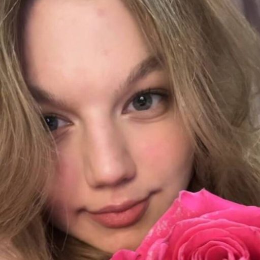 LinnGrimshaw nude sex image