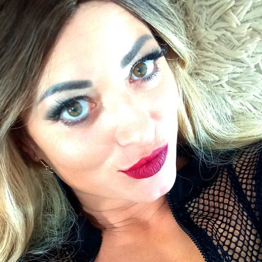 LionessoneForu dildo real image