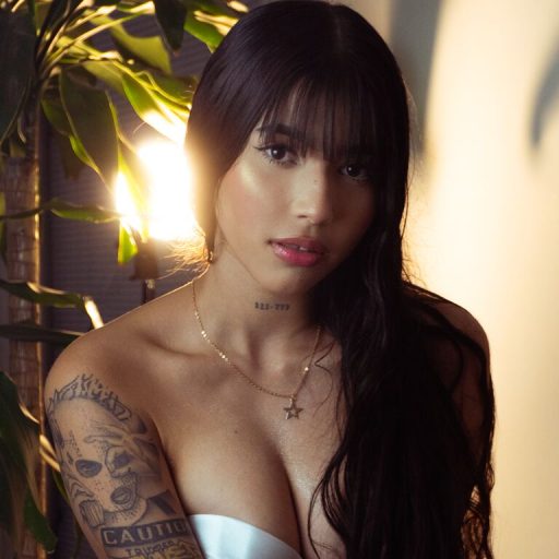 LisaLedger jasmin online image