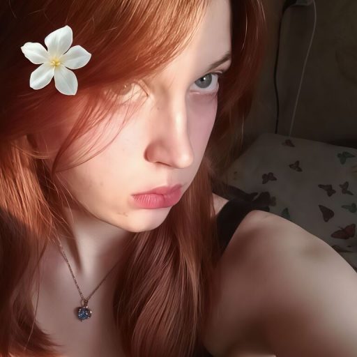 LisaRabbit online shows image