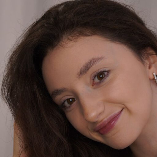 LisandraTouar videos pics image