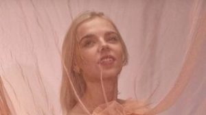 LisetteSamrov preview