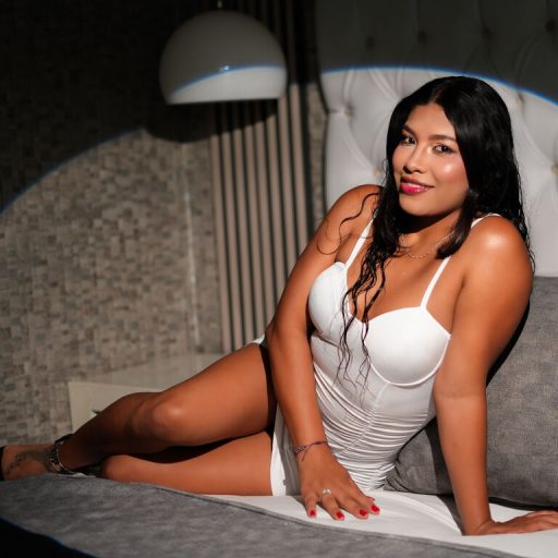 LizahFox naked porn image