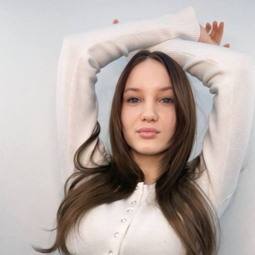 LizethStandford jasmin online image